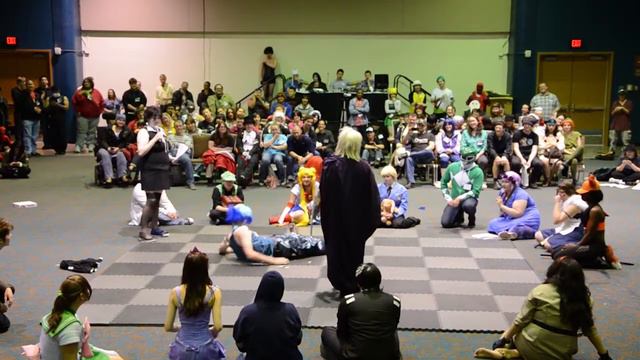 Senshi Con 2013 Cosplay Chess 18 Plus смотреть онлайн