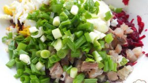 Бутерброды с сельдью и свеклой