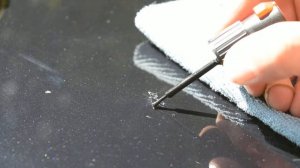 закрасил облупившуюся краску