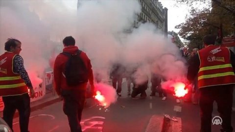 В Париже очередная забастовка работников транспорта