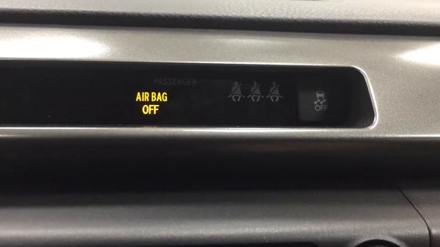 2018 Toyota RAV4 SE Review смотреть онлайн