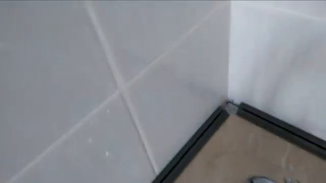 Устанавливаем кухонный плинтус смотреть онлайн