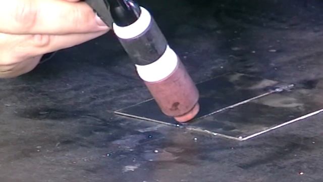 Тестируем аргонодуговой аппарат компании Тесла ТИГ ММА 256. Варим в аргоне. смотреть онлайн