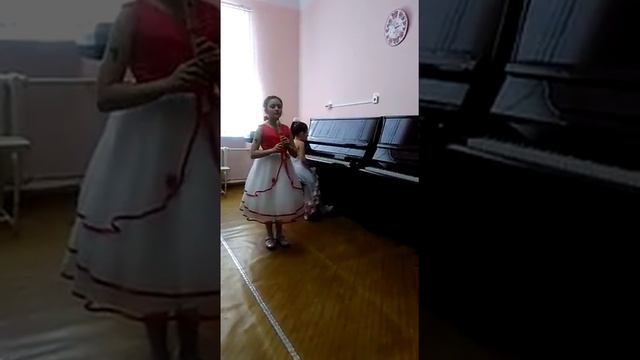 Р.Шуман "Смелый наездник", Р.Паулс"Сонная песенка" смотреть онлайн