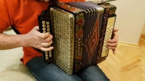 Паша гармонист. Новая гармонь. Коробочка с выходом