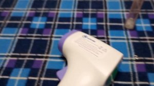 Бесконтактный инфракрасный термометр AOGESI SPIT003 из китая - распаковка и калибровка