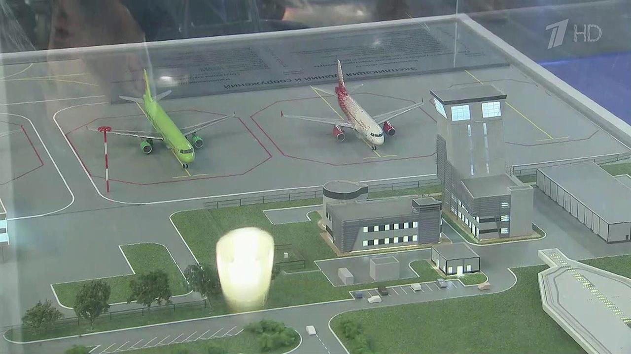 Технические авиационные новинки представлены на выставке в Москве