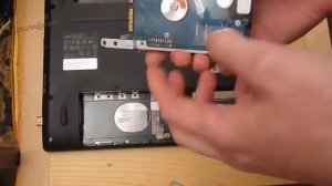 разборка Acer ASPIRE 5733 (минимальная)