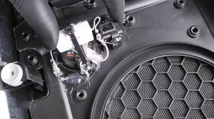 Установка Hertz твитеров в задние двери на Volvo.