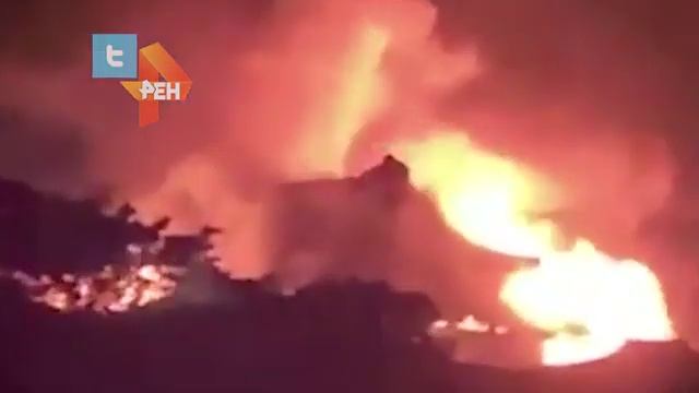 СГОРЕЛ ДВОРЕЦ ИМПЕРАТОРА ЯПОНИИ смотреть онлайн