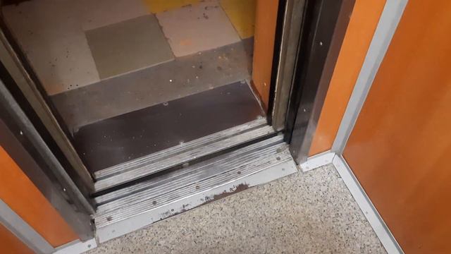 Модернизированный лифт МЛЗ, Q=320 кг,V=0.71 м/сек. улица Набережная Победы, 108(корп. 11 подъезд №2 смотреть онлайн