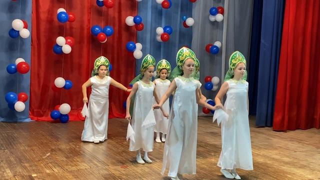 Танец "Милая Россия" смотреть онлайн