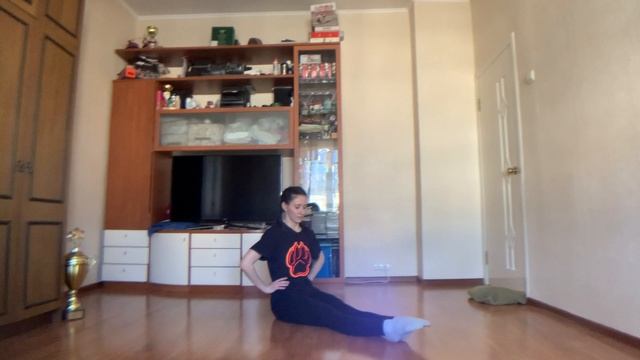 29 апреля Джаз модерн «Развитие данных» Часть № 3, Растяжка, Стопы, #wwwpanteradanceru с А.Палий смотреть онлайн