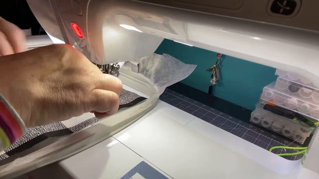 Sweet Pea Bunny Table Centre Machine Embroidery смотреть онлайн