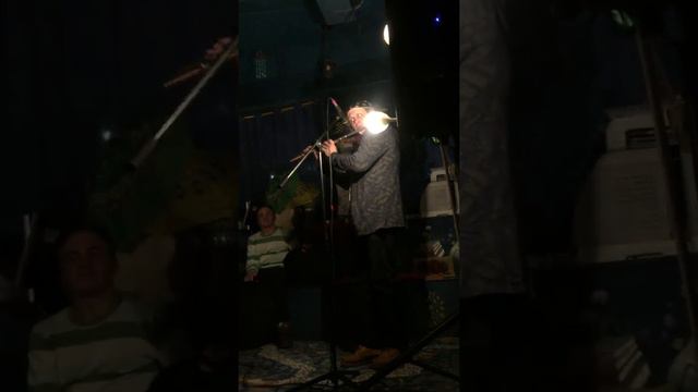 Максим Волчкевич feat Павел Ерохин ~ Песенка молодого шкипера смотреть онлайн