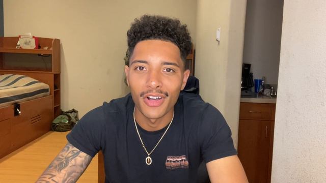 What Makes Marines Different From Other Branches? смотреть онлайн