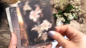 Revival Art Lenormand oracle deck (Tarocco Studio)