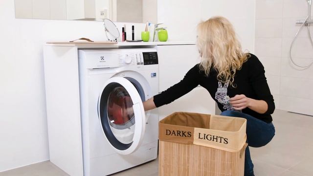 ✅Корзина для белья Tatkraft Fortuna из бамбука с двумя отделениями на 60 литров