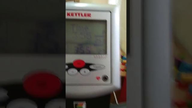 проехал 5 километров на велотренажере за 8 минут смотреть онлайн