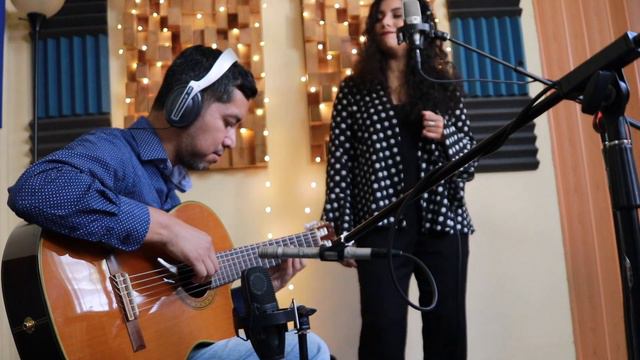 Jazz and Samba, Dani Toralla y Gerber Del Cid смотреть онлайн