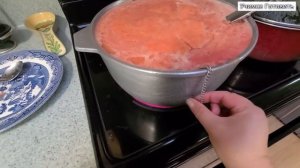 ТОМАТНЫЙ СОК ИЗ СПЕЛЫХ ПОМИДОР. Заготовки на зиму. Учимся готовить!