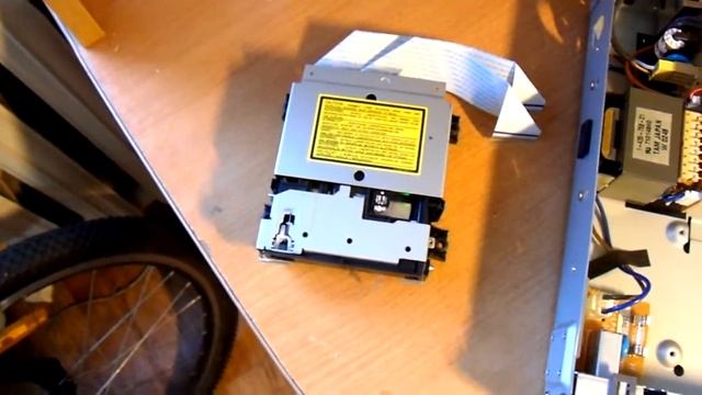 SONY MDS-E10. Замена пассика. смотреть онлайн