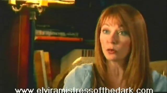The Origin of Elvira смотреть онлайн