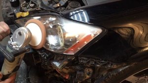 Полировка фар под наждачную бумагу Lexus IS 250
