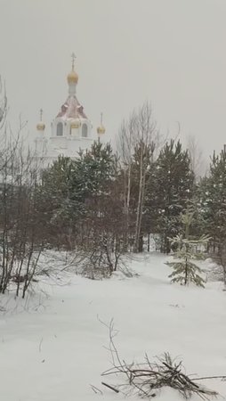 Снег идёт и идёт