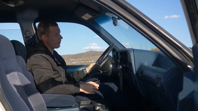 1994 Ford Explorer XLT смотреть онлайн