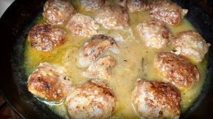 Котлеты без заморочек, всегда получаются да еще сразу с подливкой / вкусные котлеты!