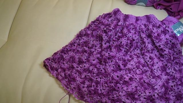 Перевязала детскую юбочку из мотивов / Кто не вяжет, тот не распускает смотреть онлайн