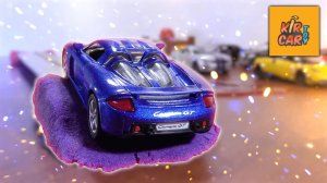 Машинки игрушки едут по полосе препятствий. Видео для детей. Кир Кар Тойс