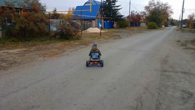 Самодельный ховерткарт из гироскутера.