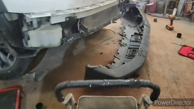 Как снять передний бампер на HAVAL DARGO 2021 год. смотреть онлайн