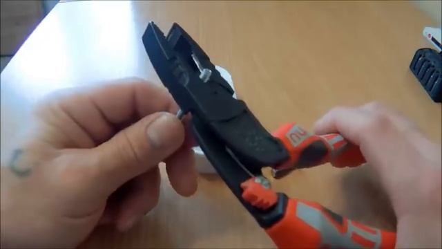 Биты с Пожизненной гарантией" смотреть онлайн