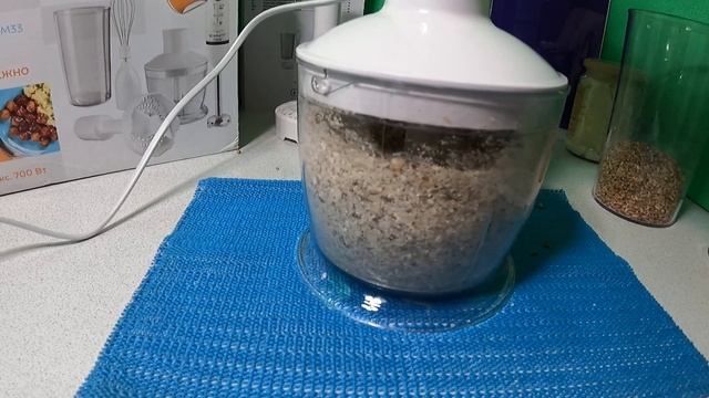 ТЕСТИРУЕМ блендер Scarlett SC-HB42M33 / ЧЕСТНЫЙ отзыв о работе блендера СКАРЛЕТТ Обзор измельчитель смотреть онлайн