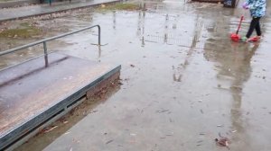 4 Колесный Самокат в Скейт Парке | Опасные Трюки