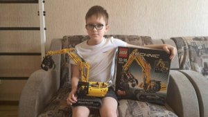 LEGO Technic 42006 / Обзор