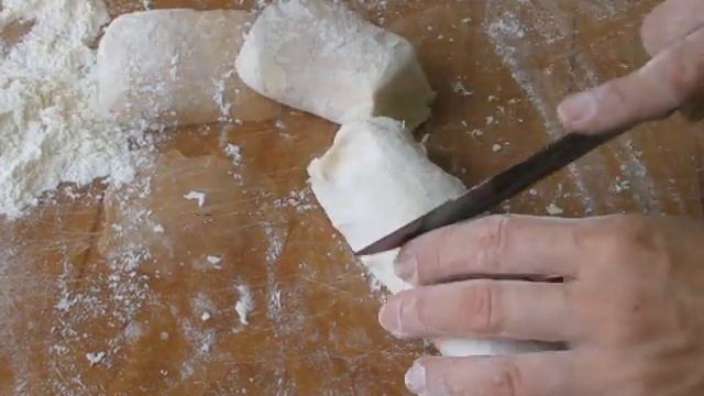 Булочки хризантемы. Рецепт сдобной выпечки. Сдобные дрожжевые булочки