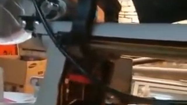 Радиально-рычажная пила Интерскол ПРР-250/2000 смотреть онлайн