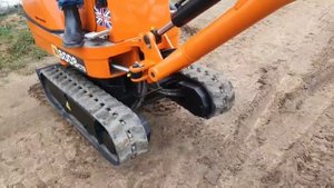 JCB 8008 CTS обзор мини экскаватора (www.diggertrade.com)