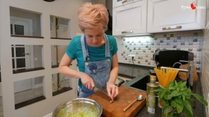 ВКУСНЕЙШАЯ ПАСТА С ПЕСТО ИЗ АВОКАДО - Простой рецепт как приготовить в домашних условиях - Маниф ТВ