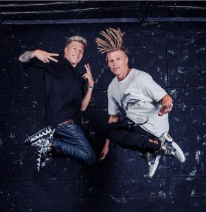 MAD TWINZ-Join (Aleks Hit Tech House remix)