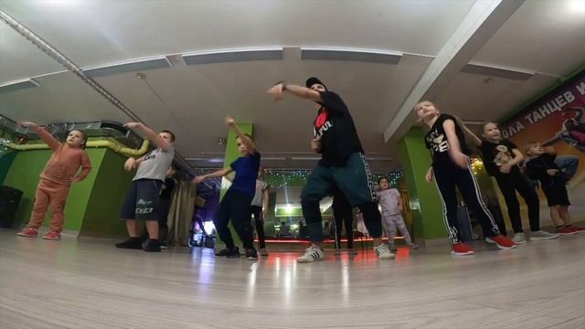 уроки танцев для детей / современные танцы Дети / песня Хабиб - Разрывная смотреть онлайн