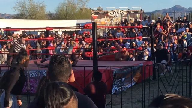 Реслинг в Сансет парк. смотреть онлайн