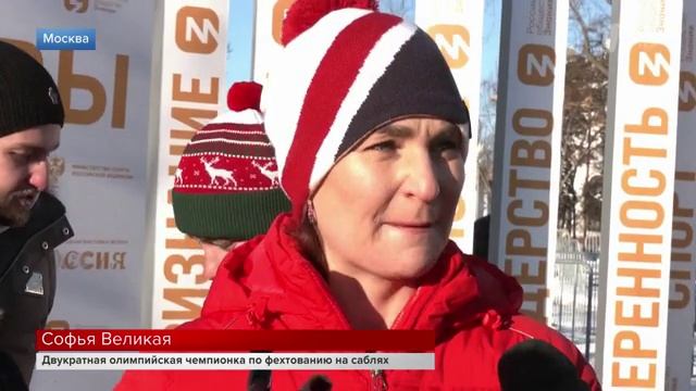 На "Аллее славы" на ВДНХ открылась новая экспозиция, посвященная стрелковому спорту и фехтованию