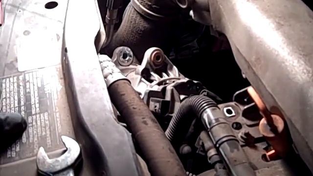How to replace the thermostat or alternator on a VW Jetta 1.8 turbo смотреть онлайн