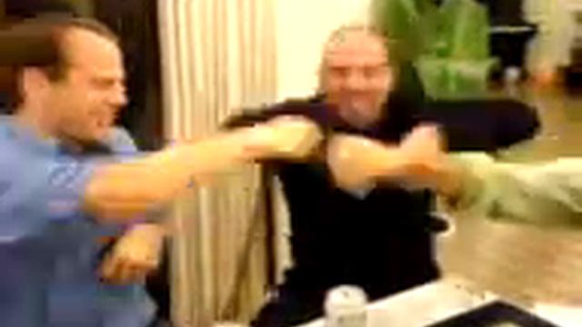 Liars Dice for sensitive ears.......shhhhhh смотреть онлайн