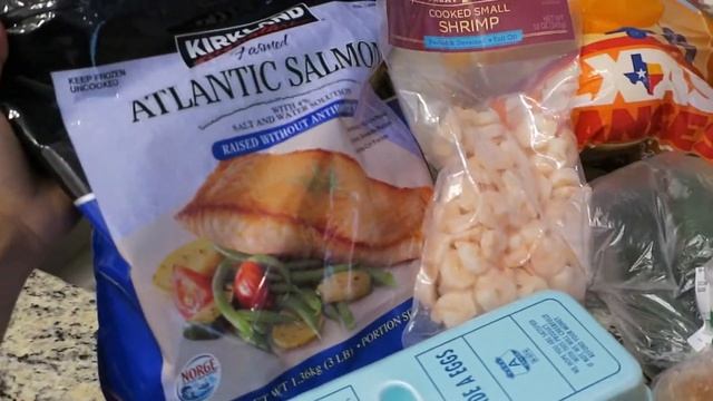 1127 VLOG: BICEPS  GROCERY HAUL  COOK WITH ME